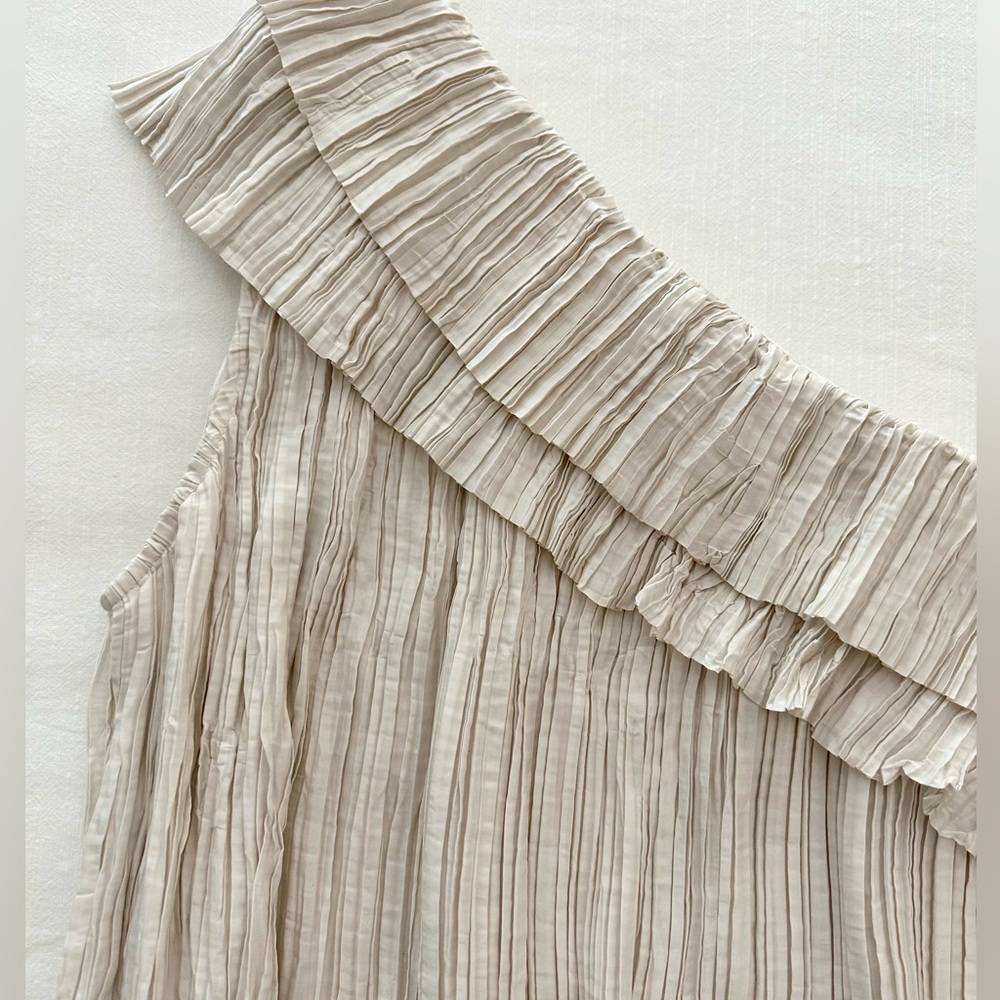 Ulla Johnson One-Shoulder Top w/ Ruffle - Picture 4 of 12